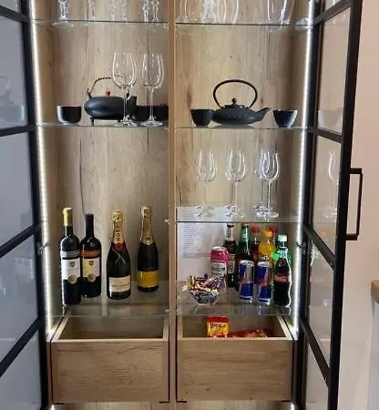 Seven Heaven, Duze Lozko, Kominek W Salonie, Parking W Cenie Katowice