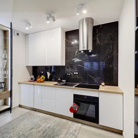 Seven Heaven, Duże łóżko, Kominek W Salonie, Parking W Cenie * Katowice