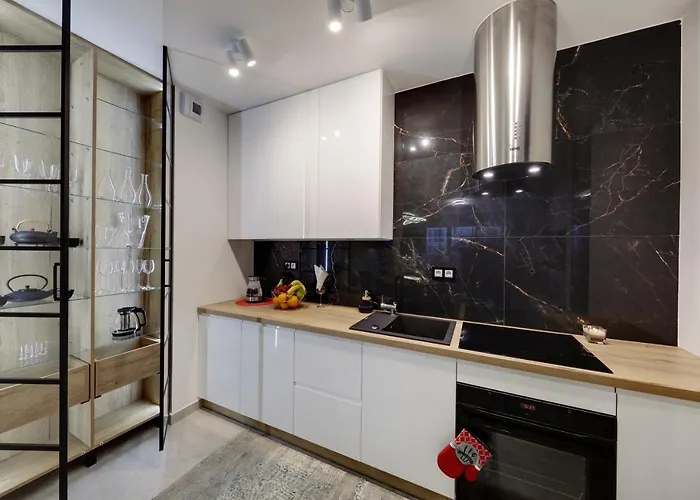 Seven Heaven Premium - Minibarek , Kominek I Parking W Cenie Apartment Katowice